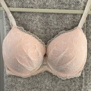Victoria’s Secret Fabulous Bra